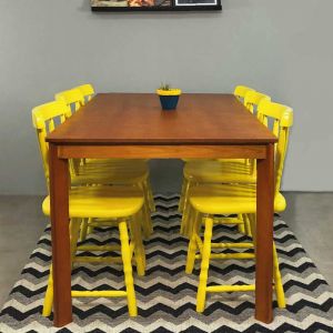 Conjunto Mesa de Jantar Origami 6 Lugares Mel com 6 Cadeiras Brasileiras Amarelas!